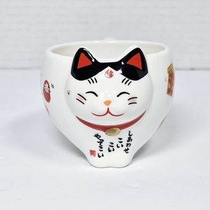 Japan Lucky Fortune Porcelain Cat Teacup Mug